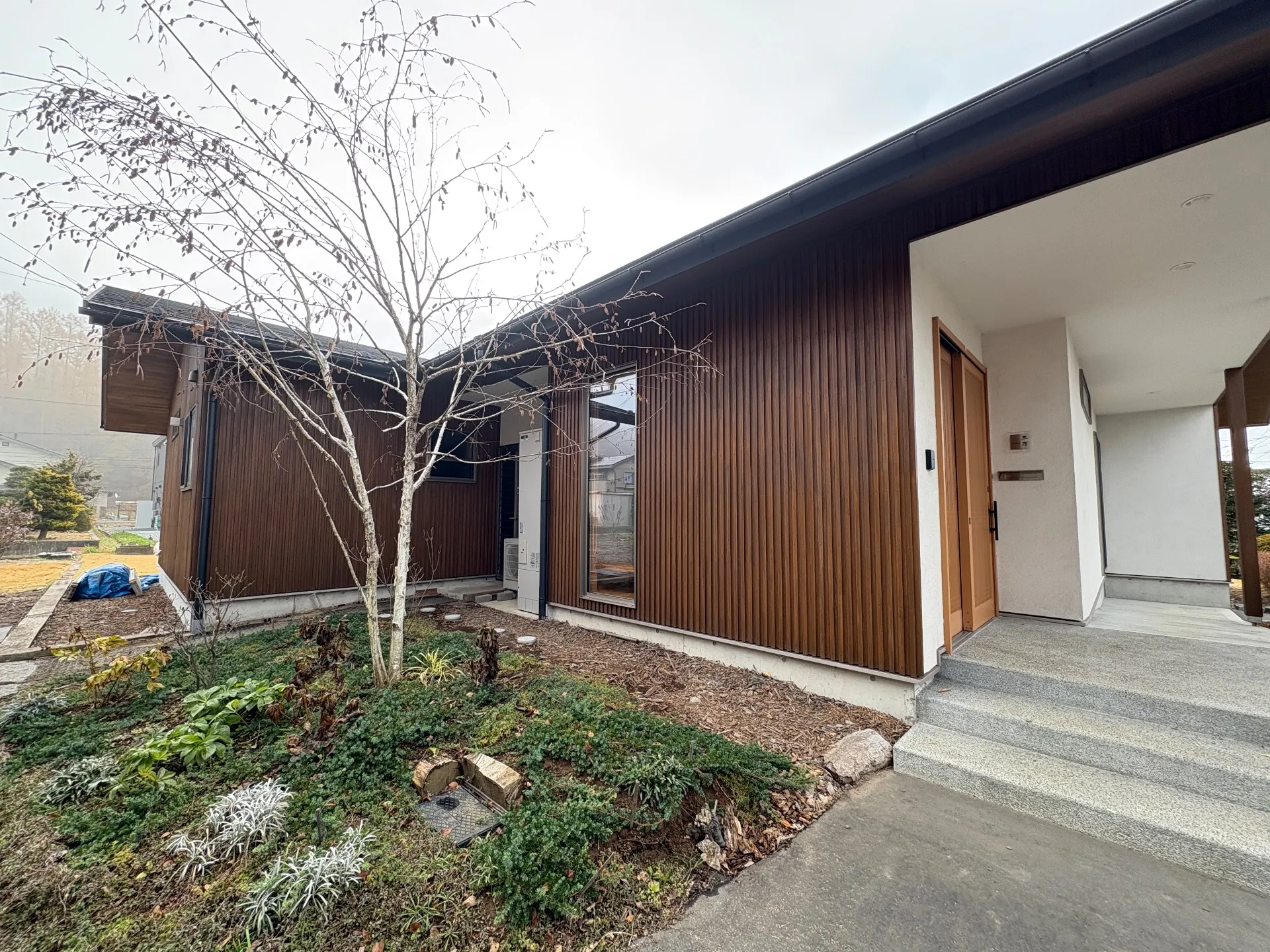 伊那市　外壁塗装工事　木壁塗装