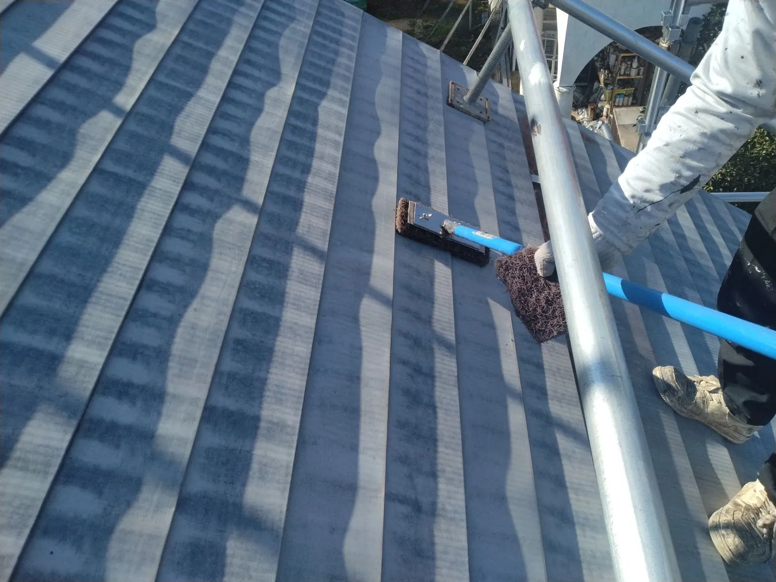 伊那市・南箕輪村で外壁塗装をお考えの方へ。信越塗装がSNSやブログで「現場の裏側」を公開し続ける理由