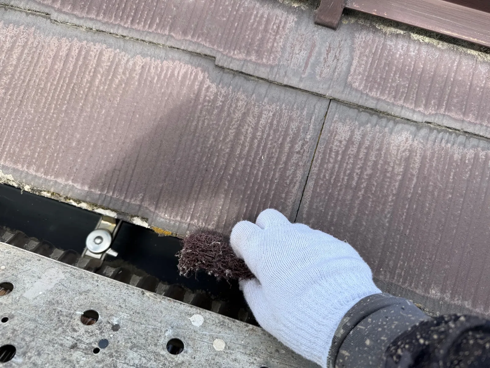 細かい所まで丁寧にケレン
